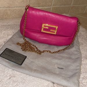 Fendista Pochette Crossbody Bag, Fuchsia